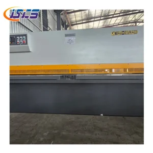 High Performance Automatic Metal Sheet Cutting Machine Guillotine Swing-Type Shearing Machine for Heavy Duty Metal Cutting