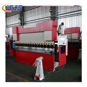 Brand New Hydraulic Press Brake Wc67K 125T3200 Servo Motor ast And Easy To Ues For Bending Steel